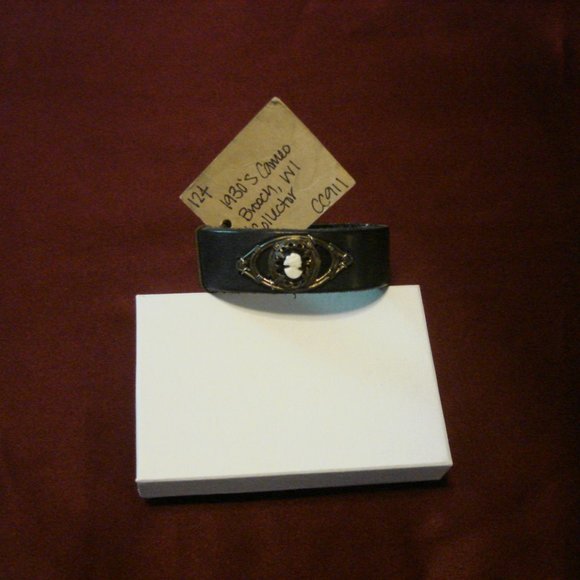 Made In The Deep South Jewelry - Made In The Deep South Cameo Bracelet